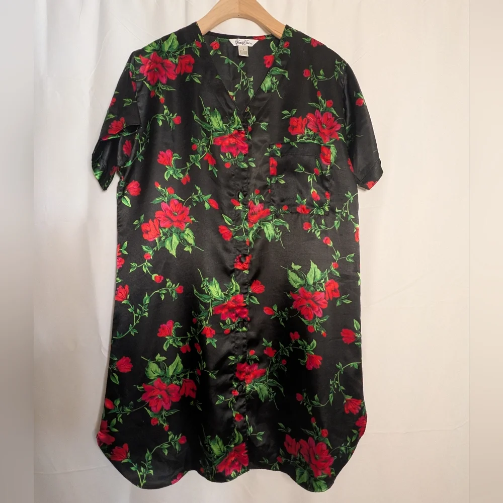 Vintage 90s Vanity Fair Floral Black and Red Nightgown/Slip - Picture 3 of 5